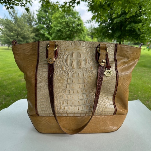 Brahmin Cream /Yellow Croc Emboss Leather Large Tote Bag #103346 - Picture 1 of 16